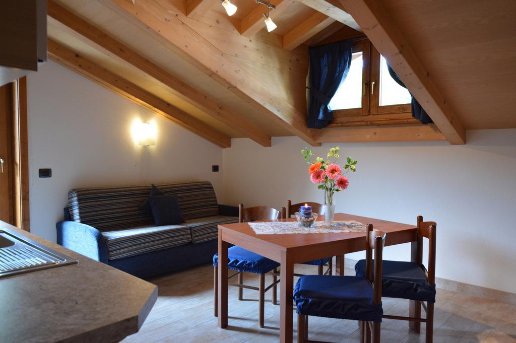 Casa Fiorella Livigno Rom bilde