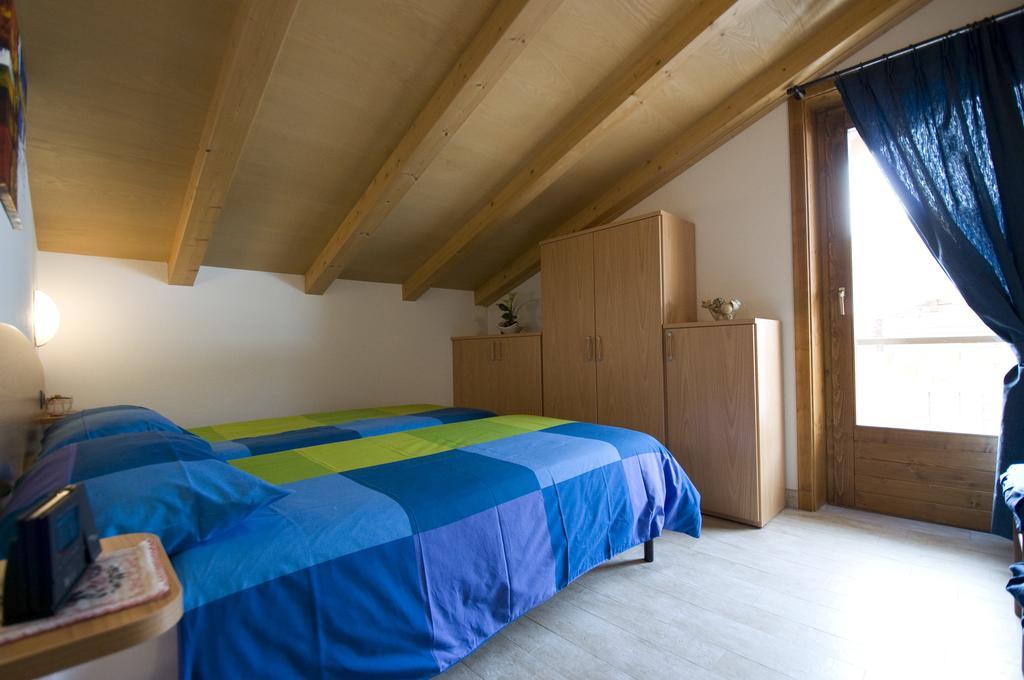 Casa Fiorella Livigno Rom bilde
